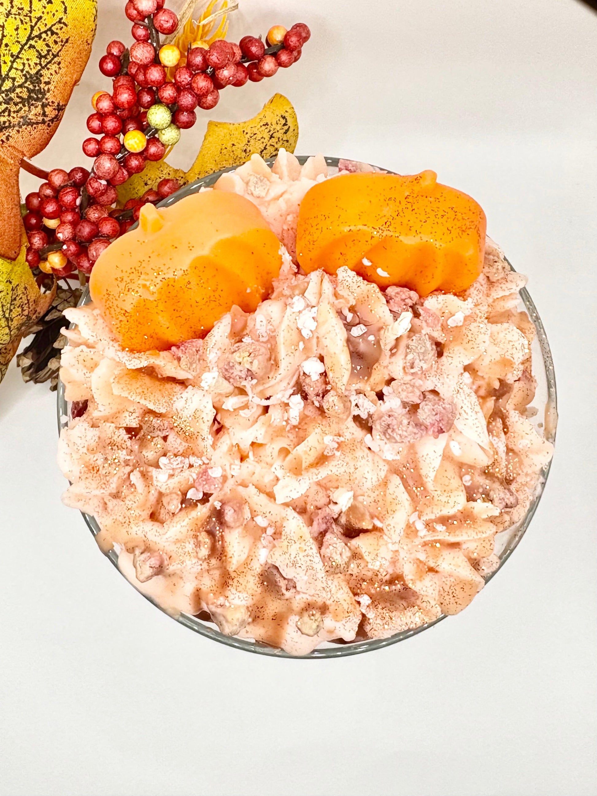 PUMPKIN CARMEL CRUNCH CANDLE.