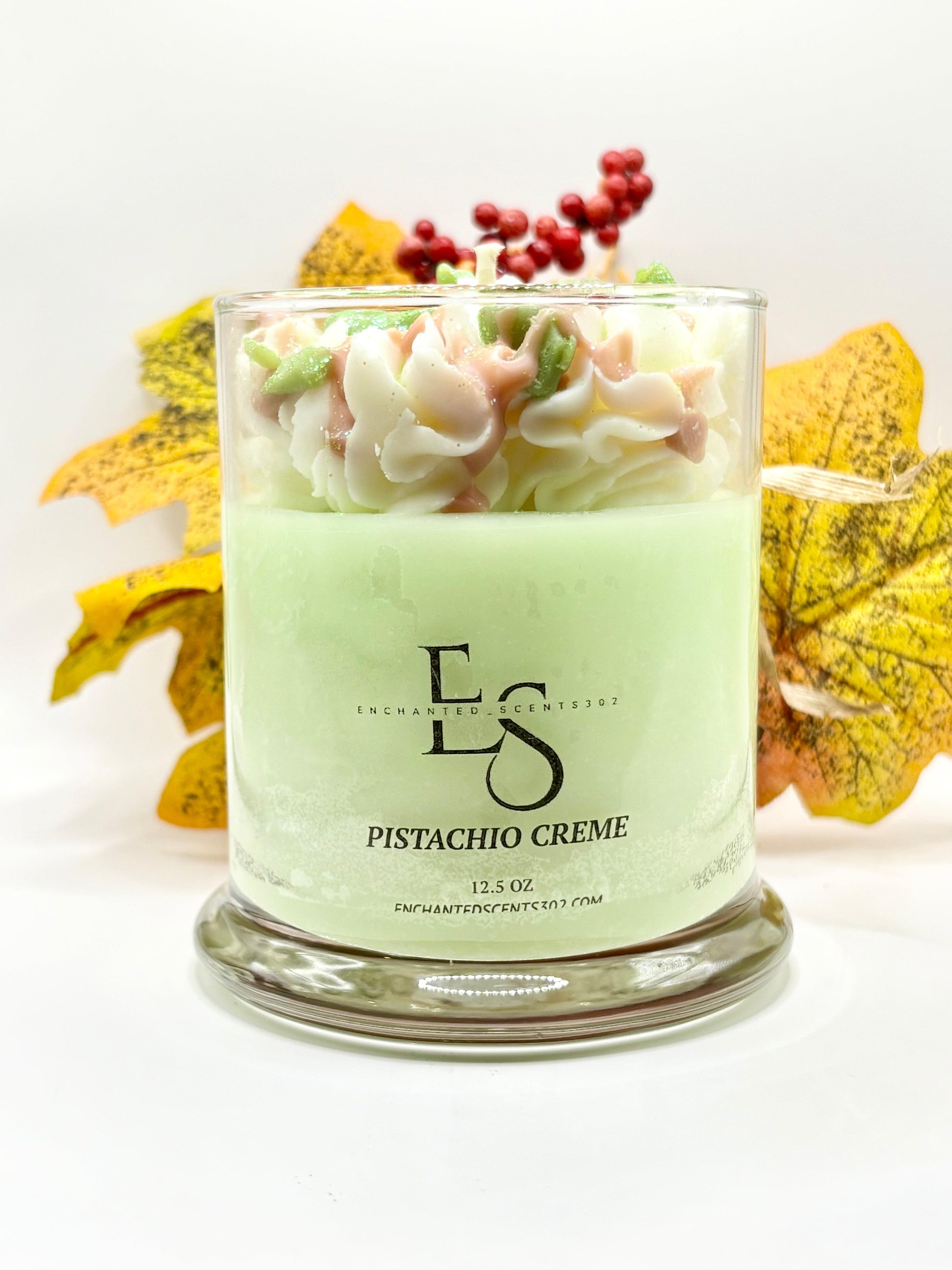 PISTACHIO CREAM CANDLE.