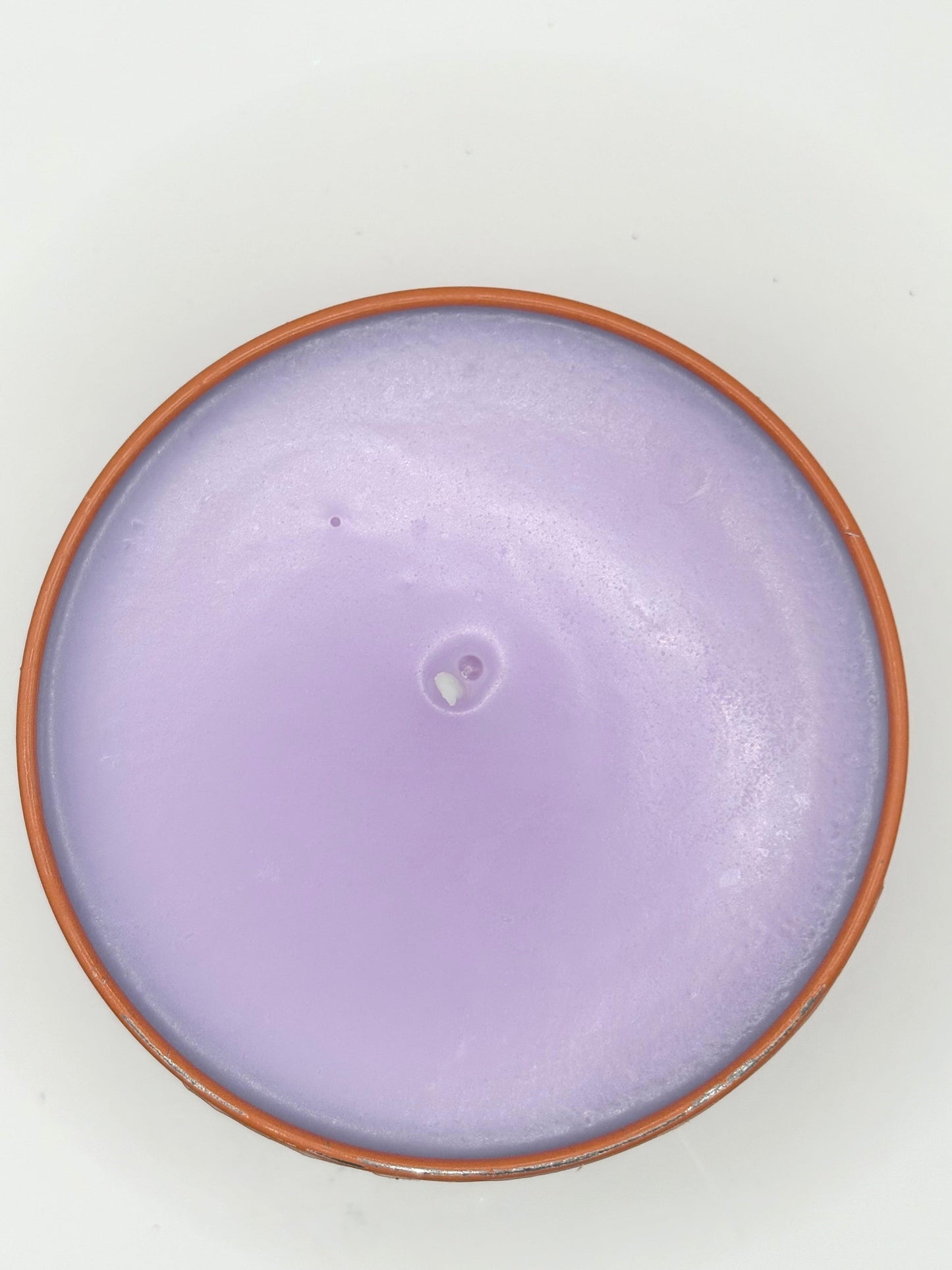 LAVENDER BREEZE CANDLE.